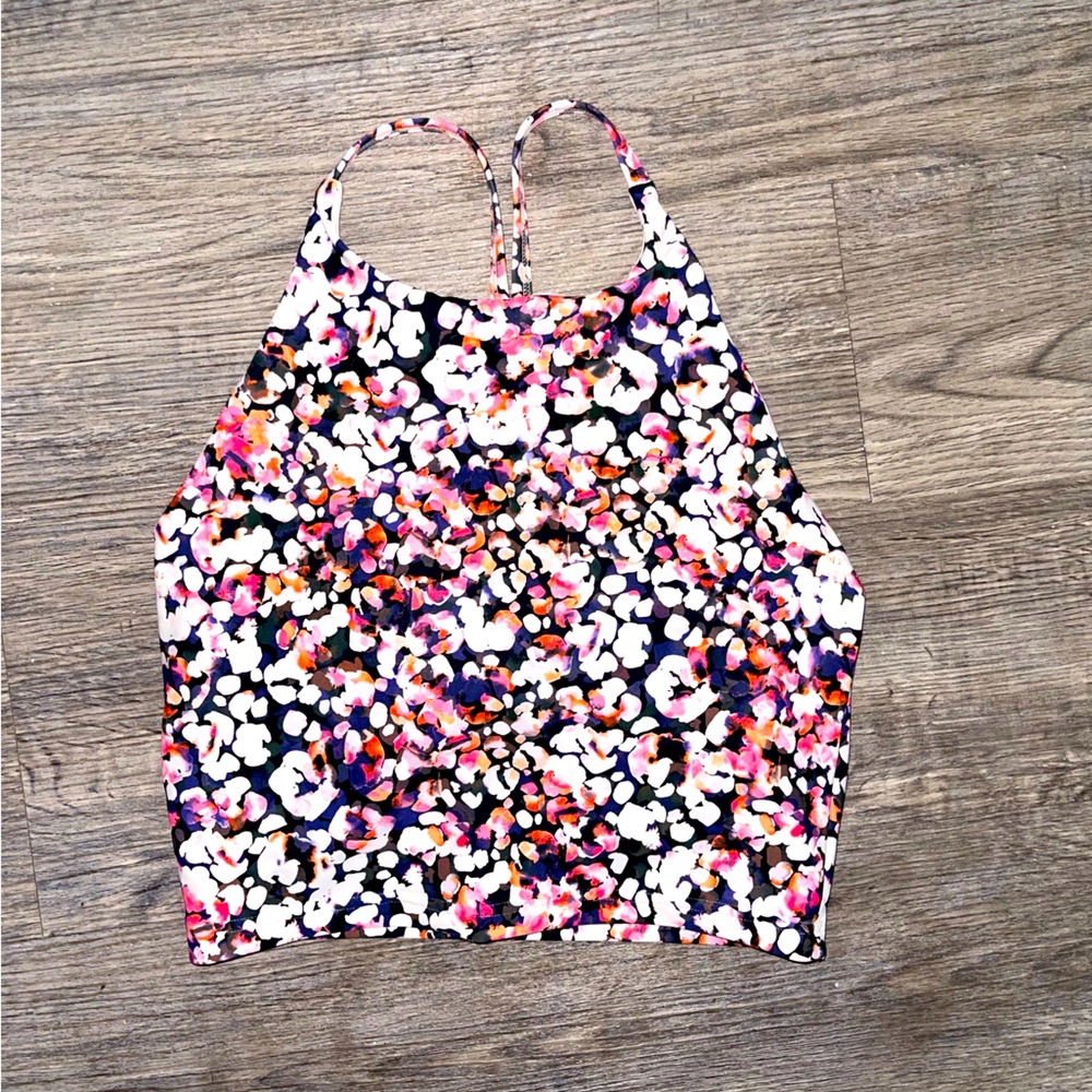 Old Navy workout top. Size small